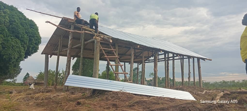 Installing Roof Sheets